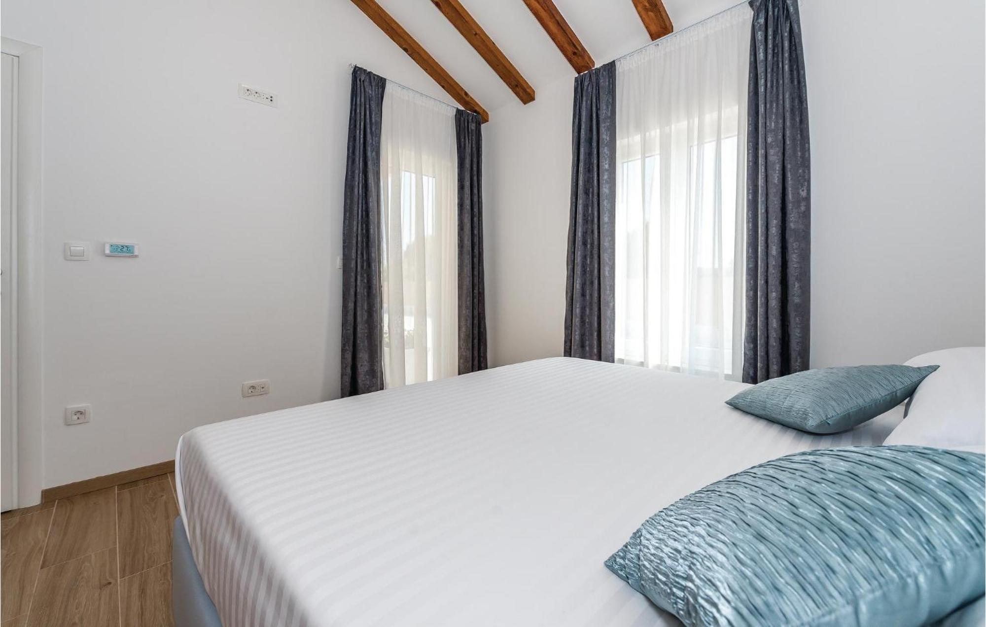 Pet Friendly Home In Sibenik With Wifi Exteriör bild